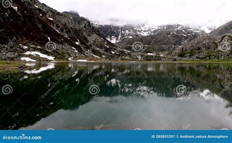  Lagoa de Qingshi, um tesouro azul esmeralda escondido nas montanhas de Yuxi!