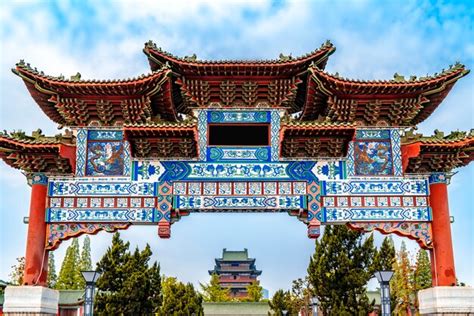 Pavilhão do Rei Qi de Nanchang, um monumento majestoso ao passado e uma aventura arquitetônica!