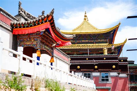 Templos de Ta'er: Uma Jornada Espiritual Inesperada em Xining!