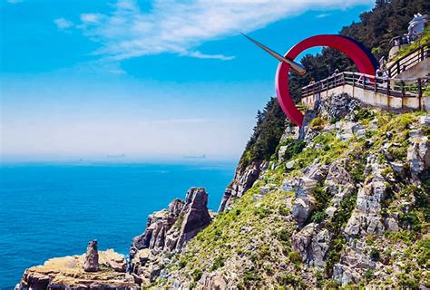 Taejongdae Park - Uma Jóia Natural à Beira-Mar em Busan!